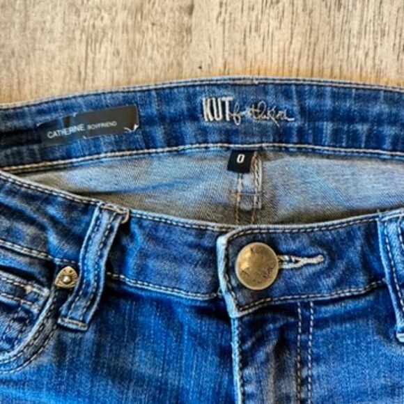 Kut from the Kloth Jeans - Picture 4 of 9